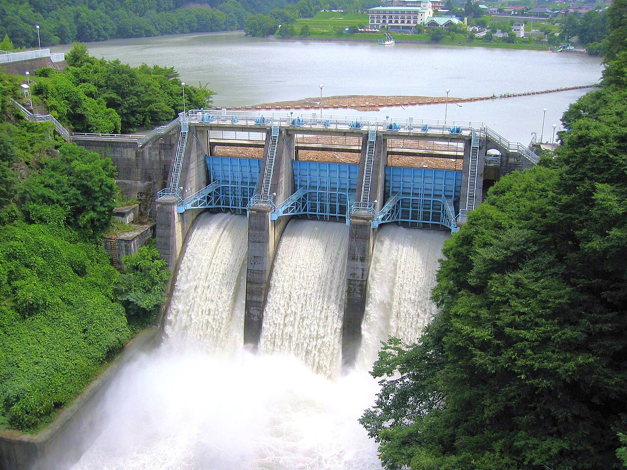 Concrete Dam Structure